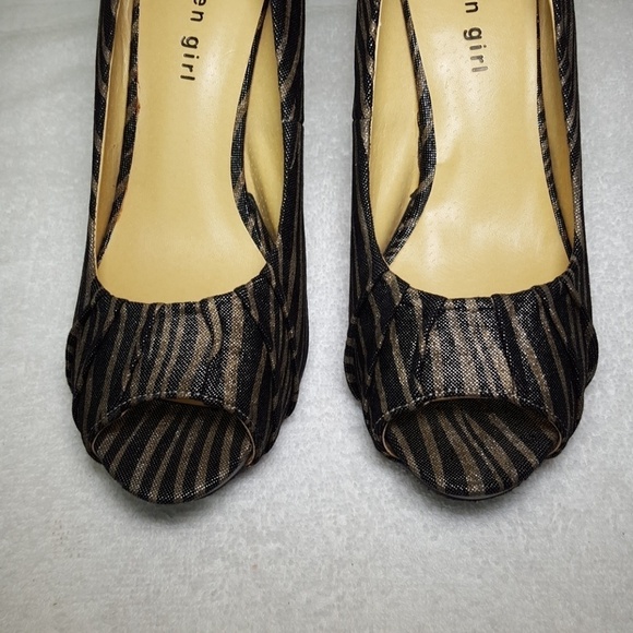 MADDEN GIRL Dark Gold & Black Striped Heels Party Special Event, size 9 - Picture 2 of 8